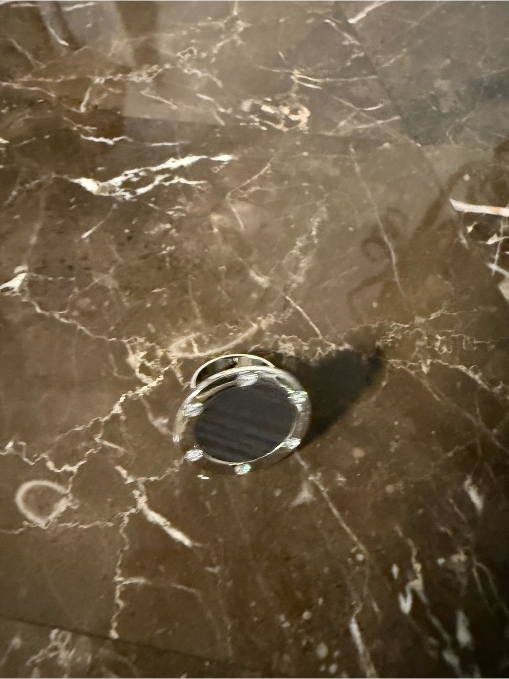 Silver Tone Round Mirror Ring - Black Mirror Face